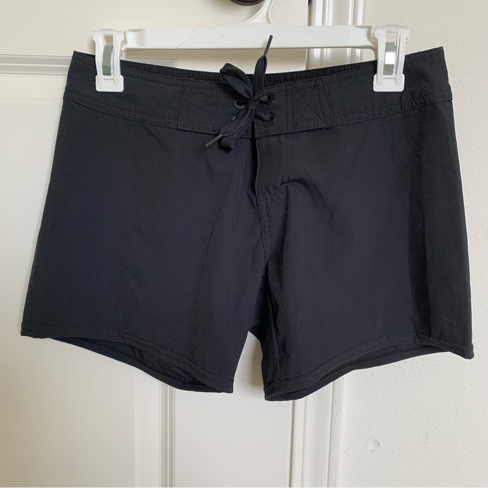 Billabong black board shorts